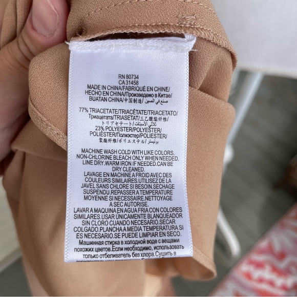 BCBGMAXAZRIA Caryln Satin Skirt in Maple Size L (NWT) - Picture 11 of 13